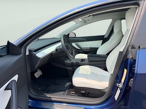Used 2021 Tesla Model 3 Performance AWD/4WD image 16