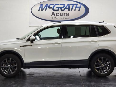 Used 2022 Volkswagen Tiguan SE image 8