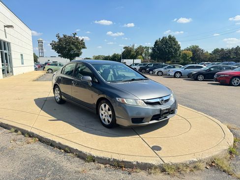 Used 2011 Honda Civic LX image 3