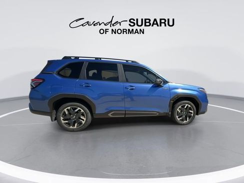 Used 2025 Subaru Forester Limited image 9