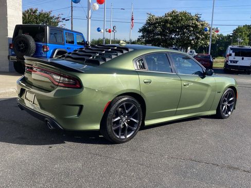 Used 2023 Dodge Charger R/T w/ Blacktop Package RWD image 7