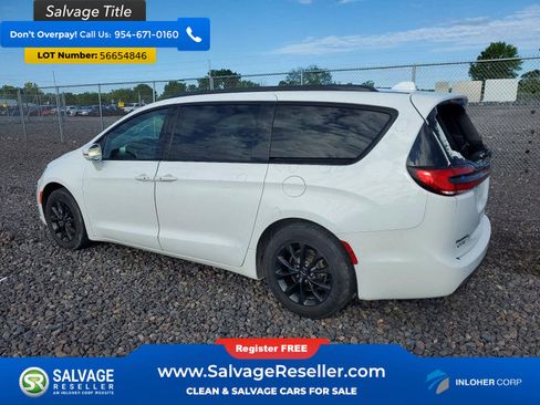 Used 2021 Chrysler Pacifica Touring-L w/ S Appearance Package FWD image 3