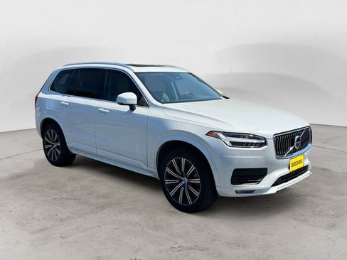 Used 2023 Volvo XC90 B5 Core w/ Protection Package Premier AWD/4WD image 3
