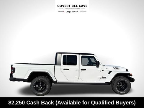 New 2025 Jeep Gladiator Willys image 11