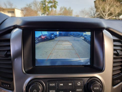 Used 2018 Chevrolet Tahoe Premier image 24