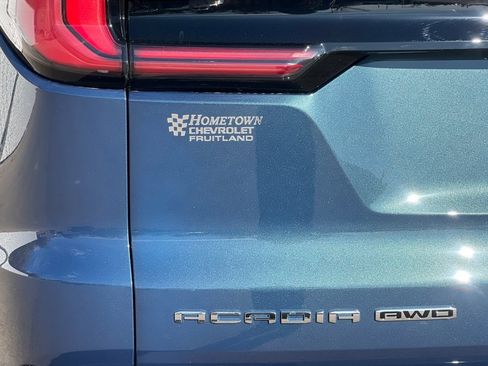 New 2026 GMC Acadia Denali image 16