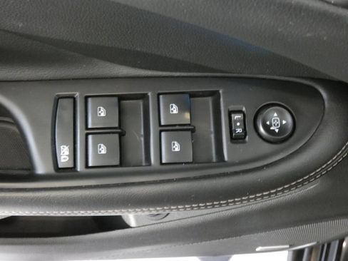 Used 2018 Buick Envision Premium AWD/4WD image 21