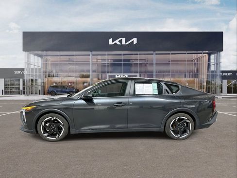 Used 2025 Kia K4 EX image 5