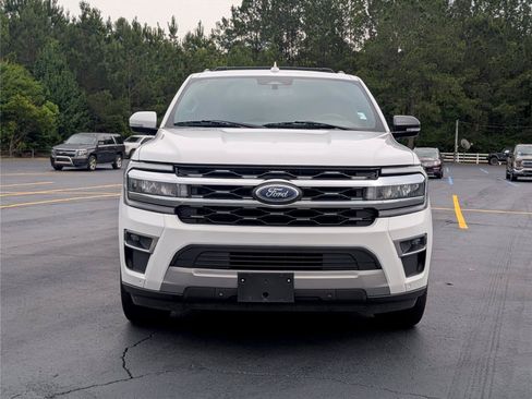 Used 2024 Ford Expedition Limited AWD/4WD image 8