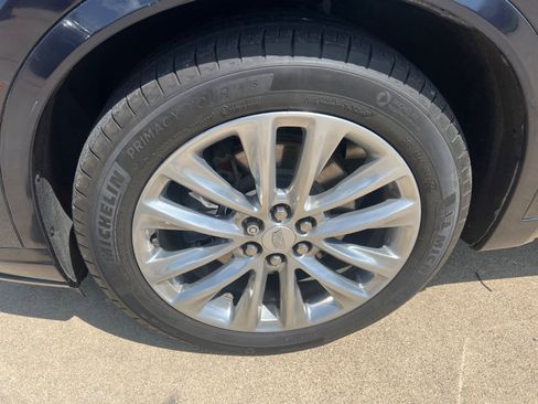 Used 2022 Cadillac XT6 Premium Luxury w/ Technology Package image 10