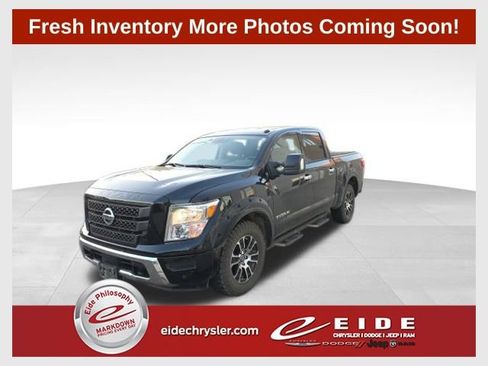 Used 2021 Nissan Titan SV w/ SV Convenience Package AWD/4WD image 1