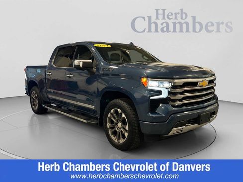Used 2024 Chevrolet Silverado 1500 High Country AWD/4WD image 1