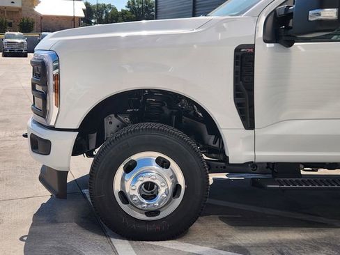 New 2026 Ford F350 XL w/ STX Appearance Package AWD/4WD image 5