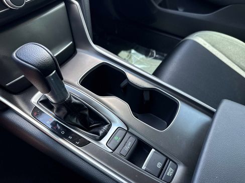 Used 2021 Honda Accord LX image 23