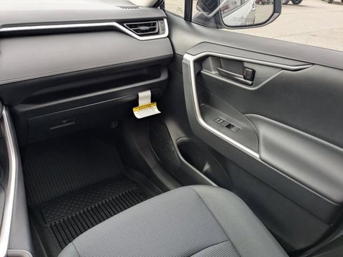 New 2025 Toyota RAV4 LE image 17