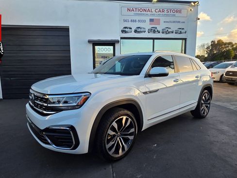 Used 2021 Volkswagen Atlas Cross Sport SEL R-Line FWD image 1