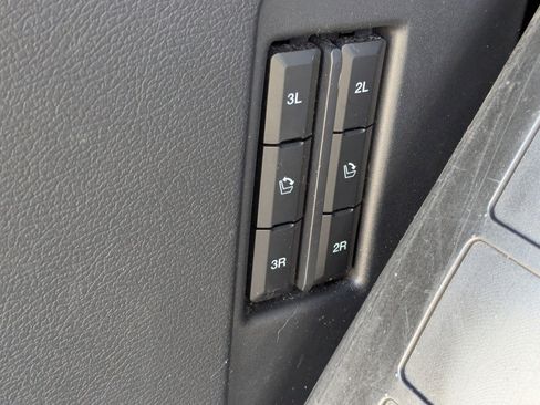 Certified 2022 Ford Expedition Limited image 41