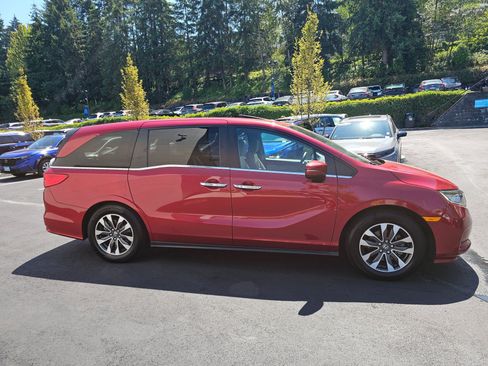 Used 2022 Honda Odyssey EX-L image 8
