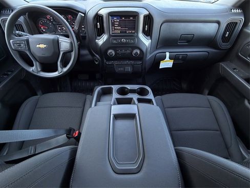 New 2026 Chevrolet Silverado 1500 W/T image 9