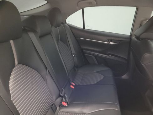 Used 2023 Toyota Camry SE w/ Convenience Package image 19