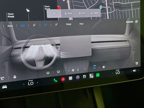 Used 2021 Tesla Model Y Long Range AWD/4WD image 23