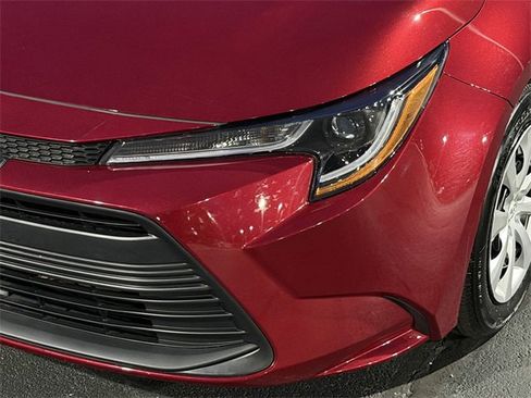 Used 2024 Toyota Corolla LE image 10