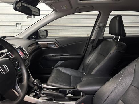 Used 2017 Honda Accord EX-L image 23