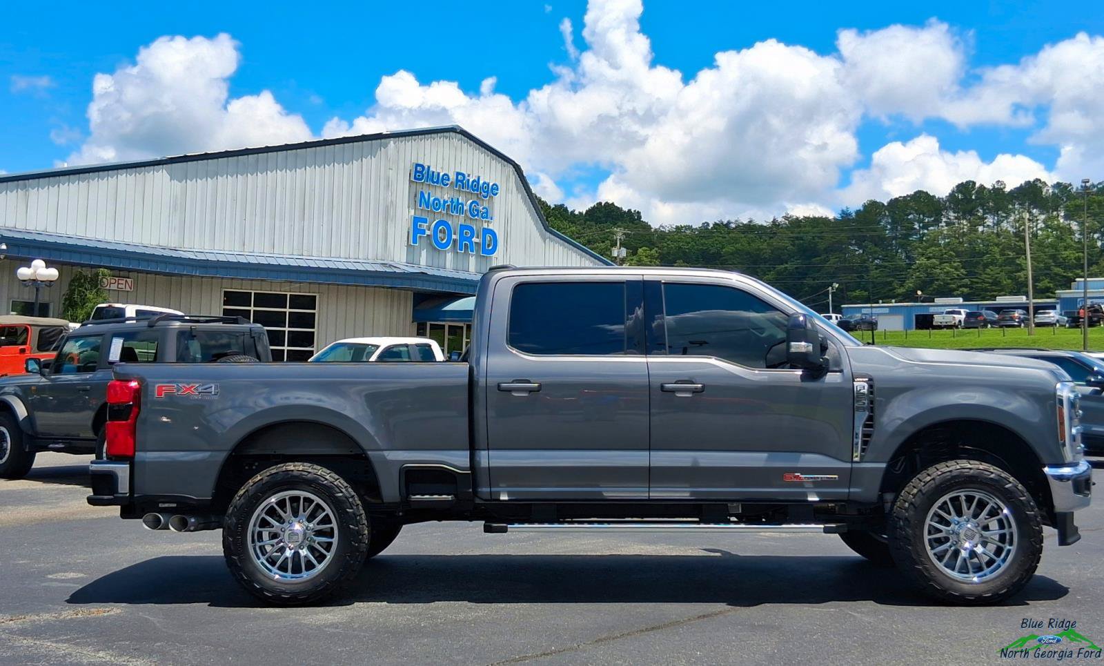Used 2026 Ford F250 Lariat AWD/4WD image 6