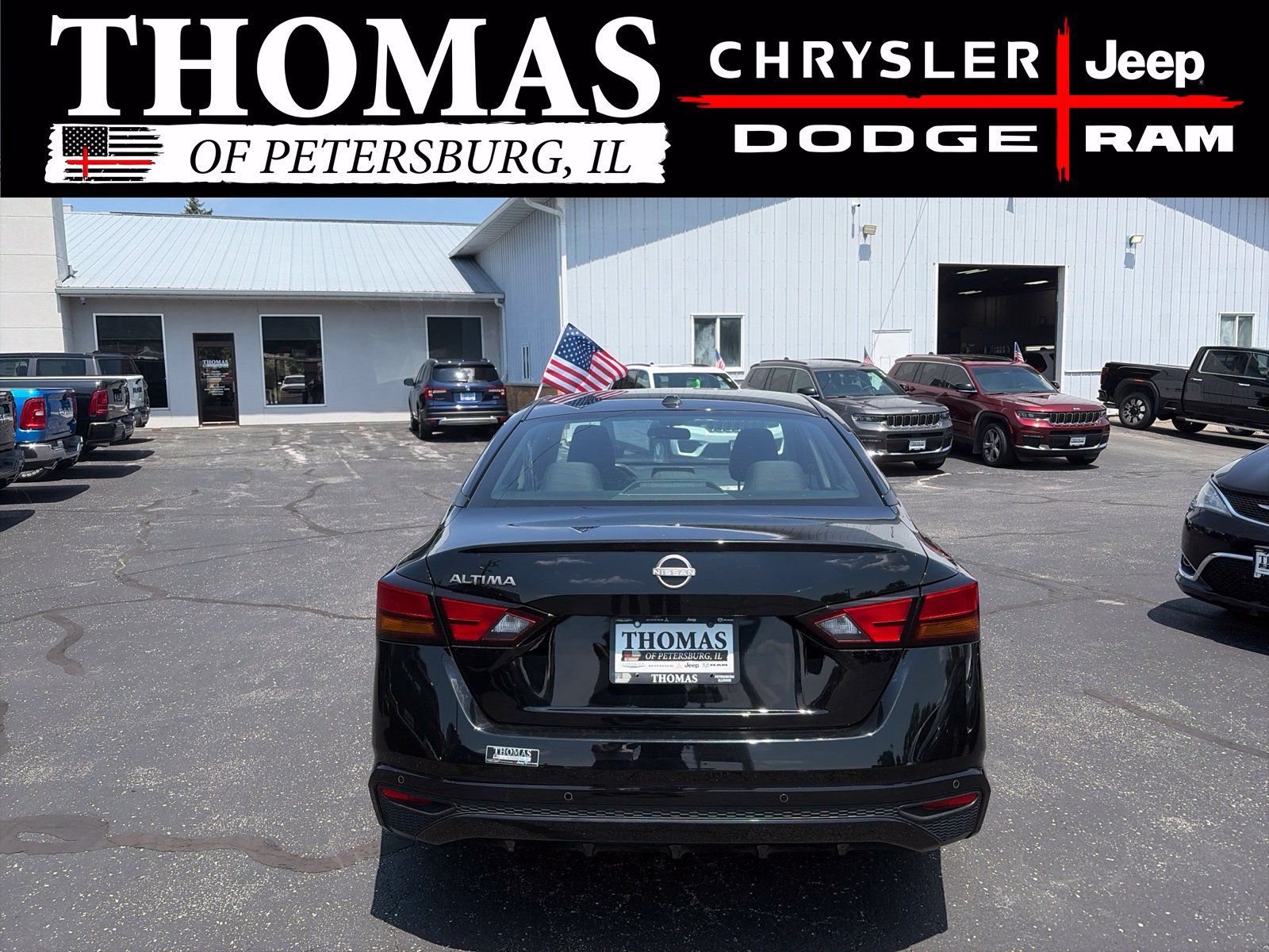 Used 2025 Nissan Altima 2.5 SV FWD image 6