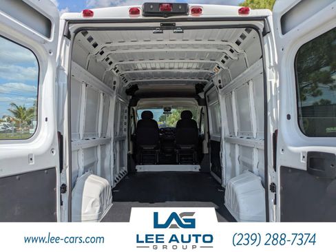 Used 2021 RAM ProMaster 2500 FWD image 10