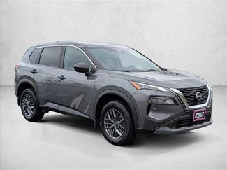 Used 2023 Nissan Rogue S AWD/4WD video 3