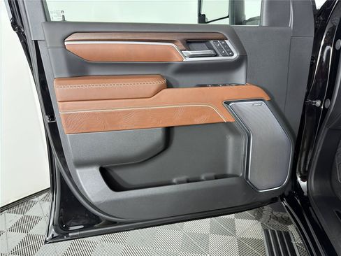 New 2026 GMC Sierra 2500 Denali Ultimate AWD/4WD image 9