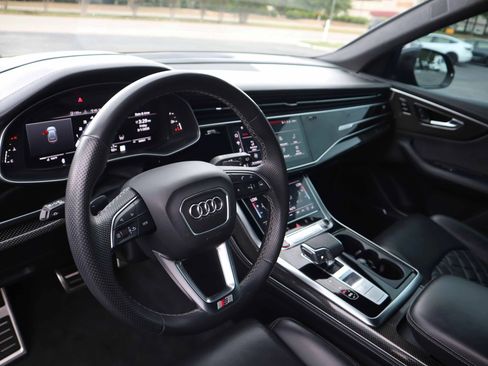 Used 2023 Audi SQ8 Prestige AWD/4WD image 18