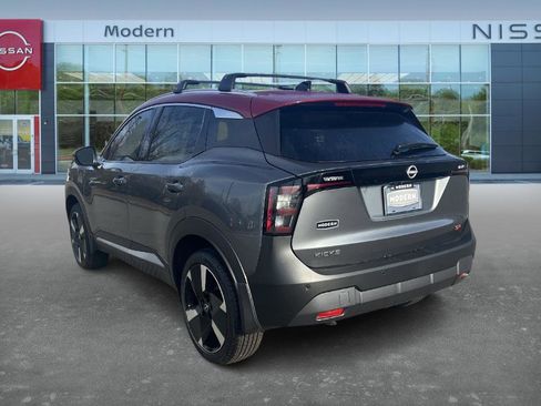 New 2026 Nissan Kicks SR image 6