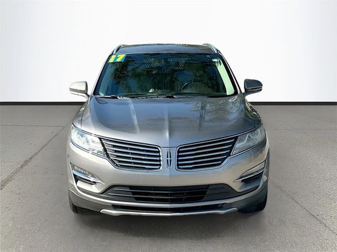 Used 2017 Lincoln MKC Select w/ Select Plus Package image 2