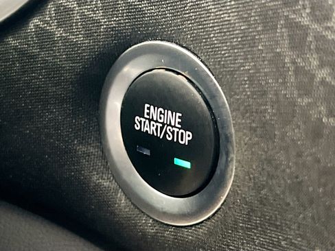 Used 2023 Chevrolet Malibu LT image 24