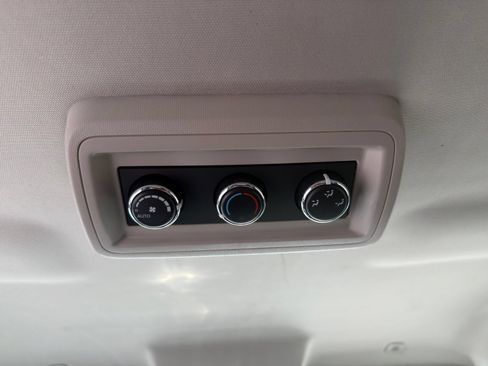 Used 2019 Dodge Journey Crossroad FWD image 24