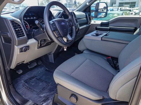 Used 2020 Ford F250 XL w/ STX Appearance Package AWD/4WD image 16