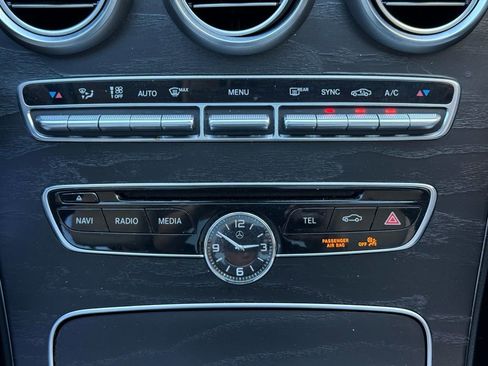 Used 2016 Mercedes-Benz C 300 4MATIC Sedan image 11