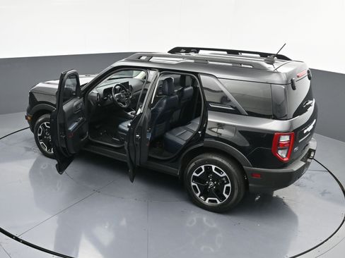 Used 2023 Ford Bronco Sport Outer Banks w/ Tech Package AWD/4WD image 48