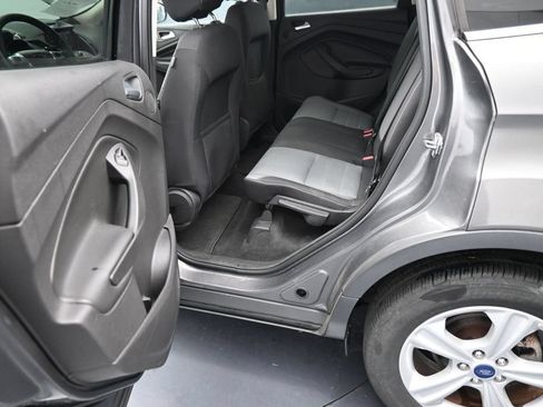 Used 2013 Ford Escape SE FWD image 20