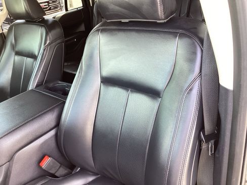 Used 2024 Ford Expedition Max XLT AWD/4WD image 11