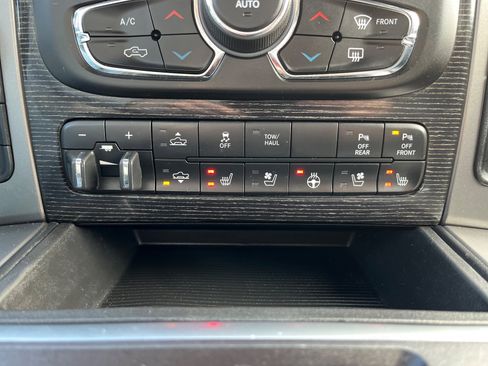 Used 2014 RAM 1500 Limited image 34