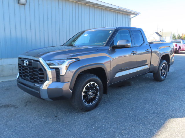 Used 2025 Toyota Tundra SR5 AWD/4WD image 5