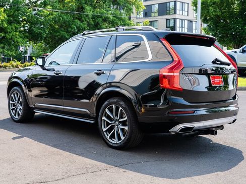 Used 2019 Volvo XC90 T6 Momentum w/ Advanced Package AWD/4WD image 4