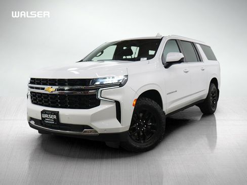 Used 2023 Chevrolet Suburban LS w/ Max Trailering Package AWD/4WD image 1