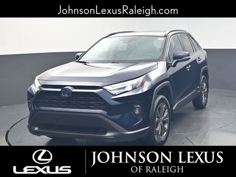 Used 2024 Toyota RAV4 XLE Premium w/ Weather Package AWD/4WD image 5