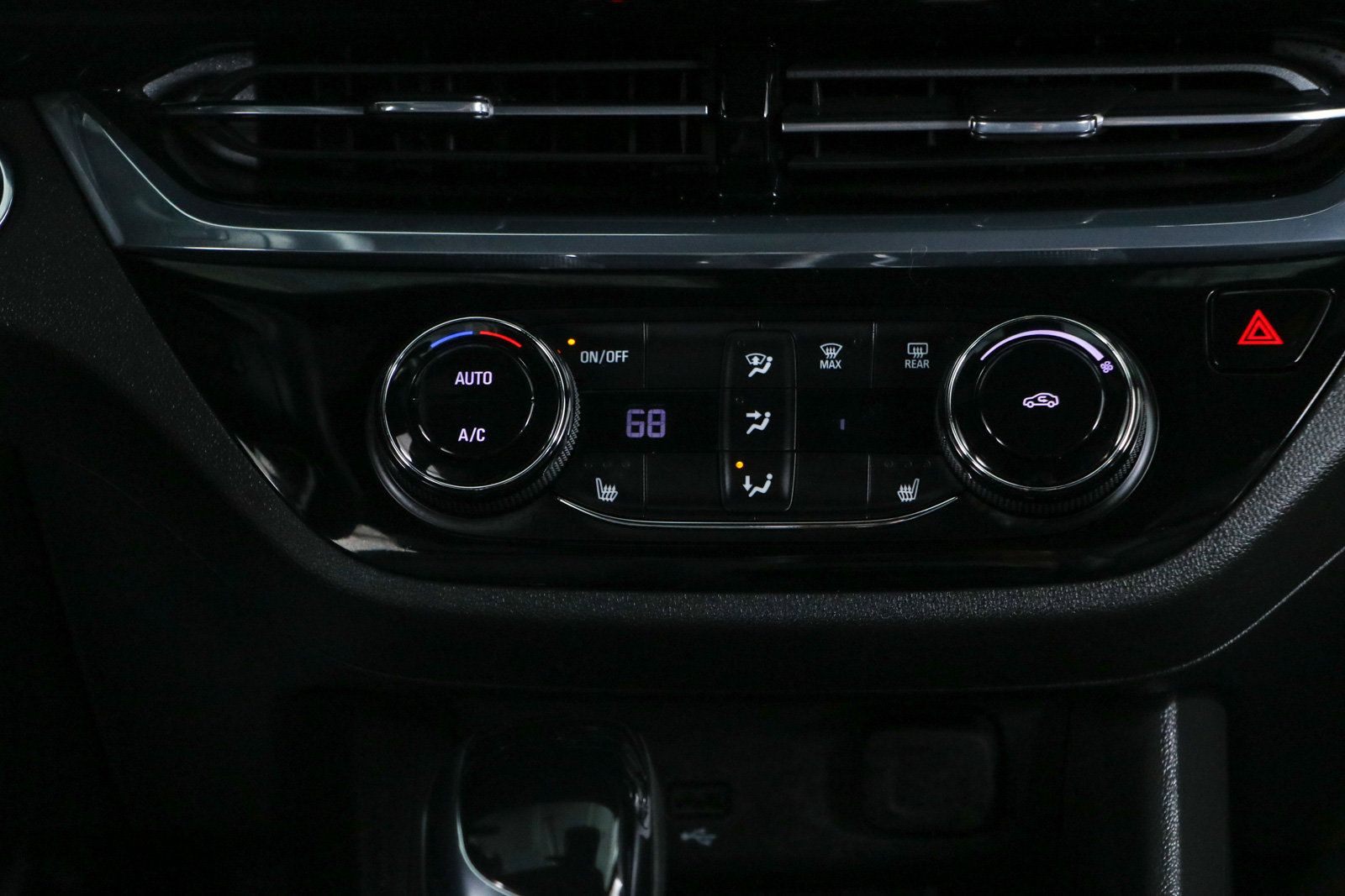 Used 2025 Buick Envista Sport Touring w/ Convenience I Package FWD image 20