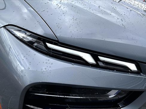 Used 2025 BMW X7 xDrive40i w/ M Sport Package image 29