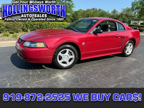 Used 2004 Ford Mustang Premium RWD image 1